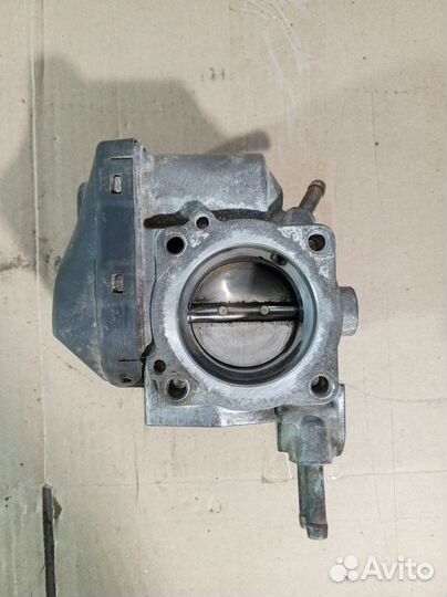 Заслонка дроссельная Volkswagen Passat