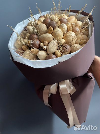 Съедобные букеты из конфет, орех