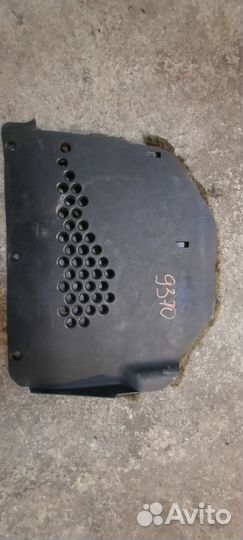 Мерседес 202 накладка торпедо справа