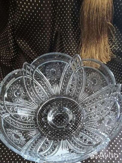 Ваза хрустальная высокая