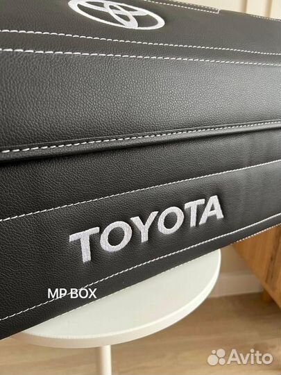 Органайзер в багажник Toyota