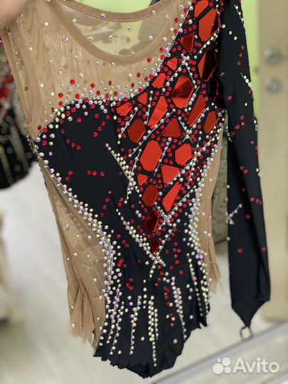 Купальник для художественной гимнастики