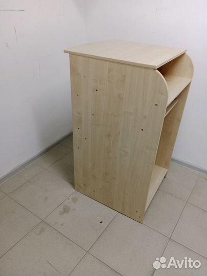 Стойка администратора