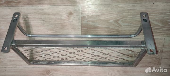 Багажная полка немецкого пассажирского вагона