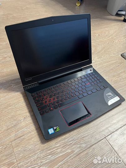 Игровой ноут Lenovo legion Y520 15ikbn
