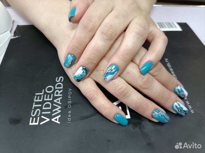 Мастер маникюра и педикюра