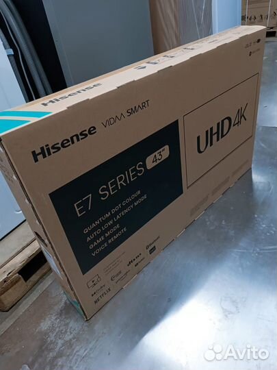 Телевизор Hisense 43E7HQ