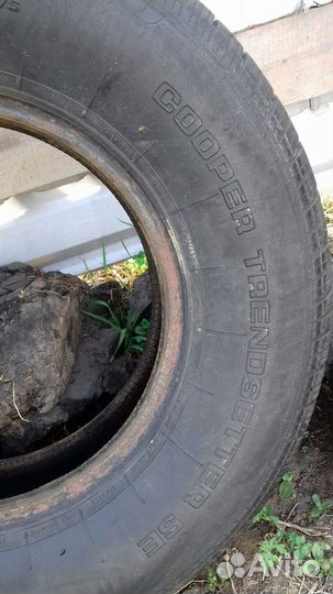 Cooper Trendsetter SE 235/75 R15 M