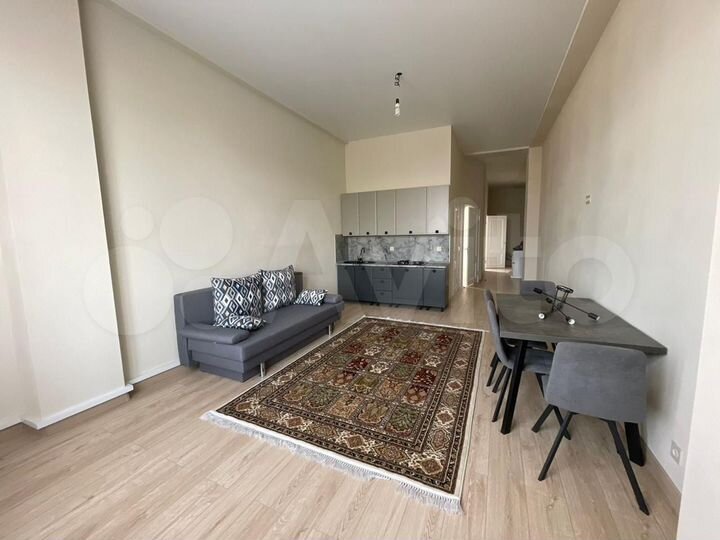 3-к. квартира, 65 м², 3/13 эт.