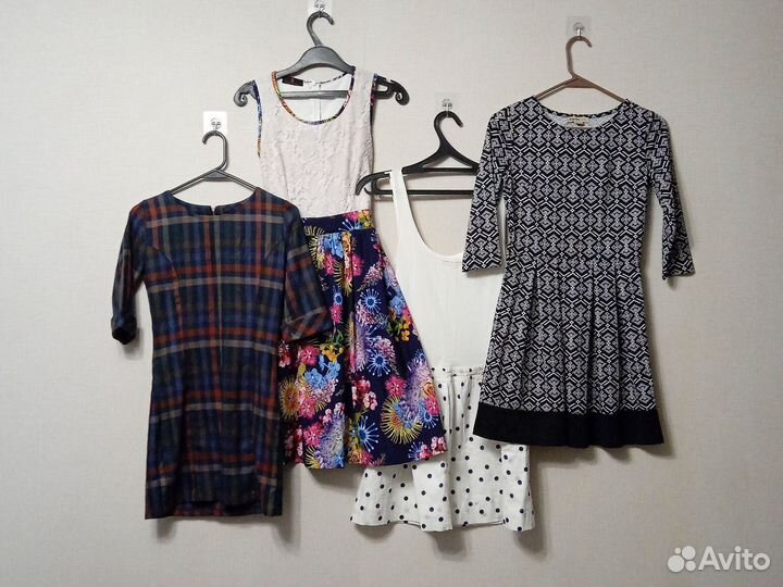 Пакетом вещи на девушку 42 44 размер