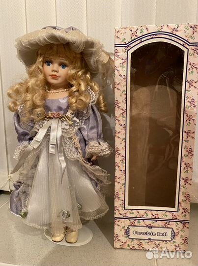 Кукла фарфоровая большая
