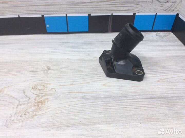 Крышка термостата Nissan Juke F15 2011-2019