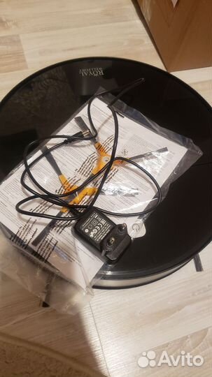 Робот пылесос