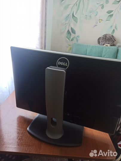 Монитор для компьютера dell
