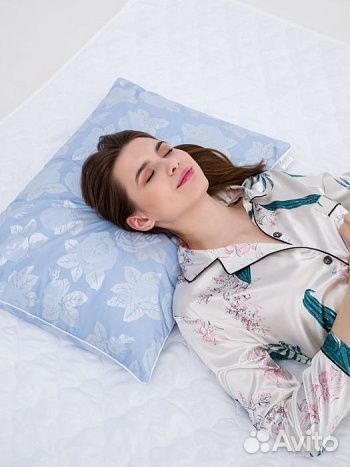 Подушка гречневая лузга 50х70 ортопедическая