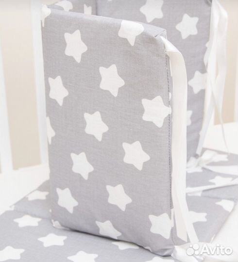 Бортики на кроватку