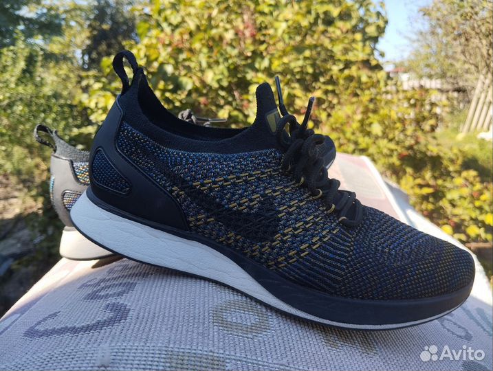 Кроссовки женские Nike