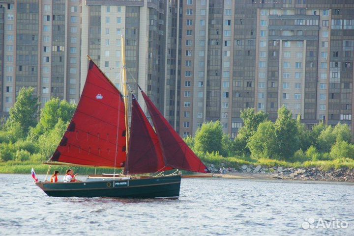 Английская парусно-моторная яхта Cornish Crabber