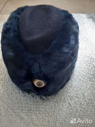 Женская шапка