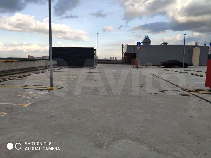 Машиноместо, 13 м²