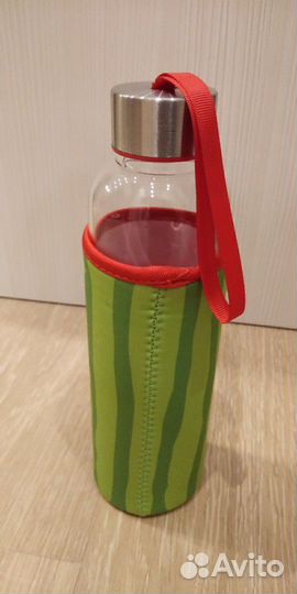 Бутылка для напитков в чехле 