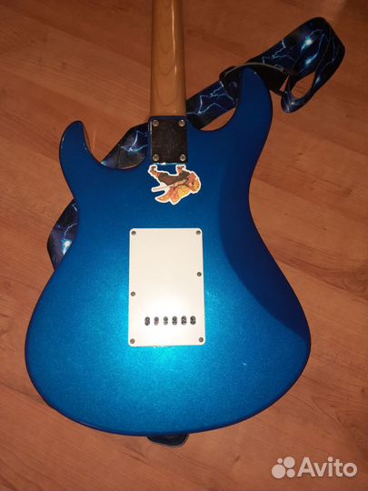 Электрогитара Yamaha pacifica 012