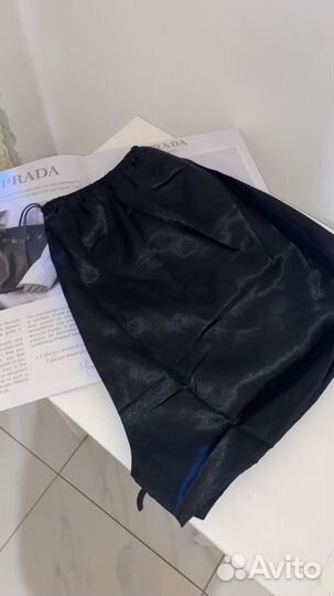 Шелковый черный комплект шорты майка для сна