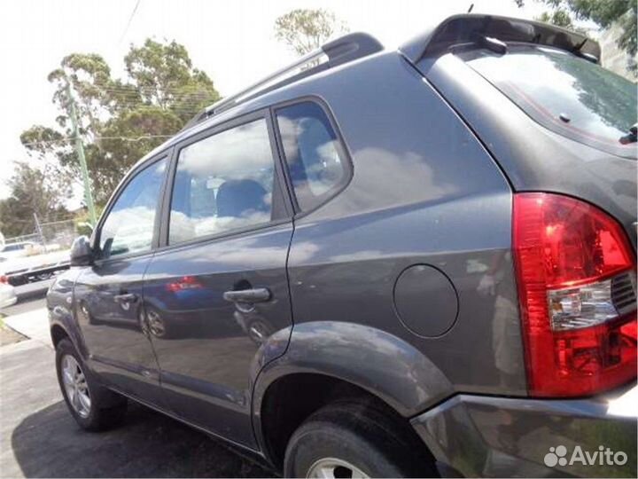 Разбор на запчасти Hyundai Tucson 1 2004-2009