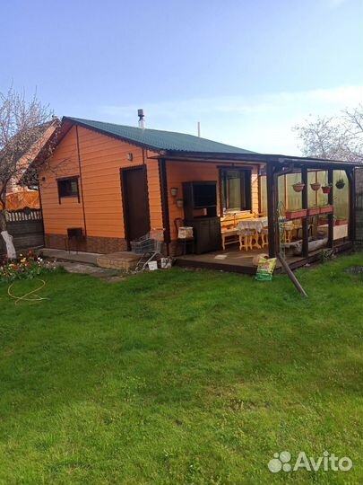 Плотник строитель