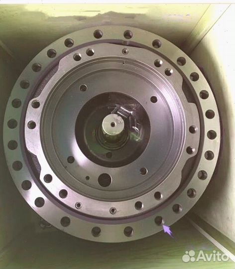 HX300SL Редуктор хода Hyundai R360LC-7