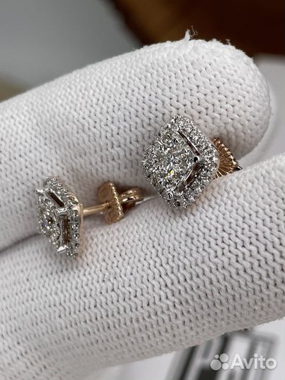Серьги пусеты с бриллиантамив наличии