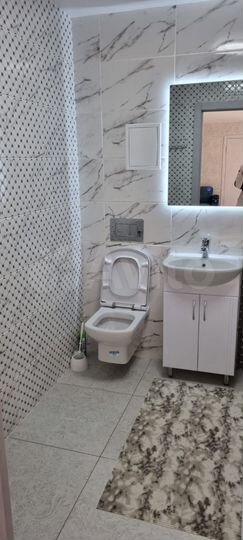 3-к. квартира, 60 м², 1/5 эт.