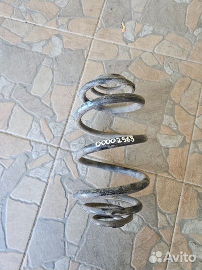 Задняя пружина Renault Trafic / Opel Vivaro