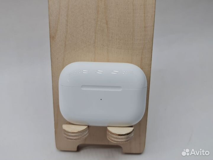 Apple AirPods Pro 2 MagSafe Charging Case (USB-C)