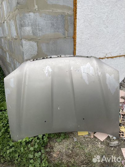 Капот мазда трибут