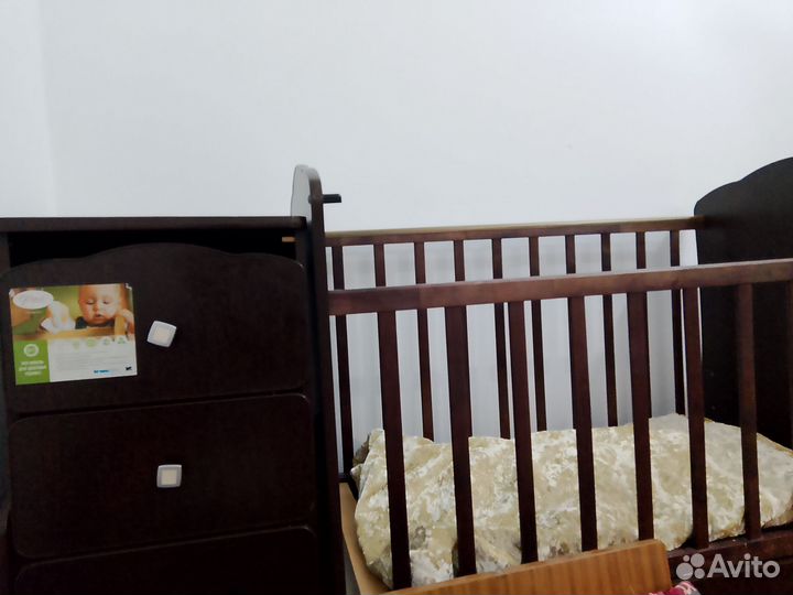 Детские кроватки для новорожденных бу