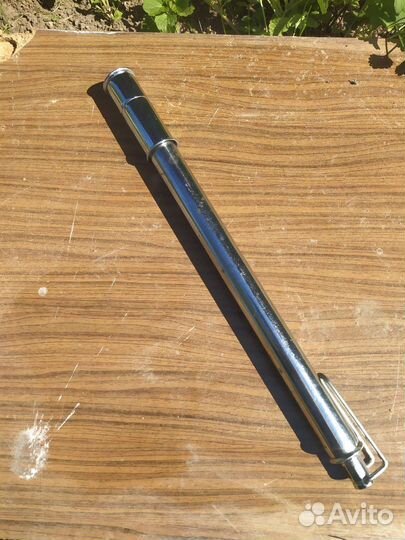 Насос для мотоцикла и вело