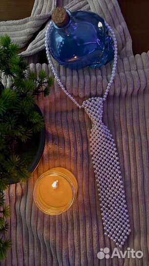 Галстук из жемчуга