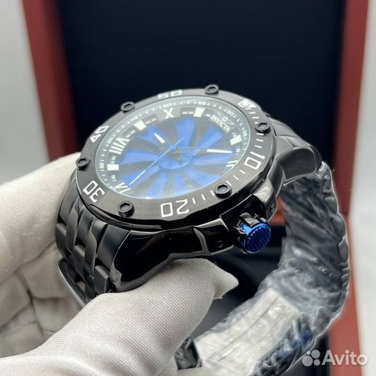 Часы мужские Invicta Bolt