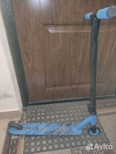 Трюковой самокат