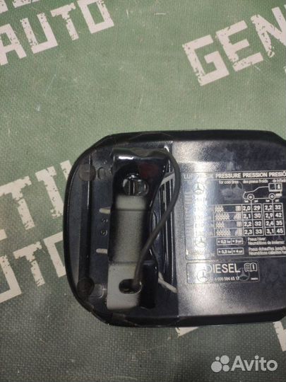 Лючок топливного бака Mercedes-Benz E Class W211