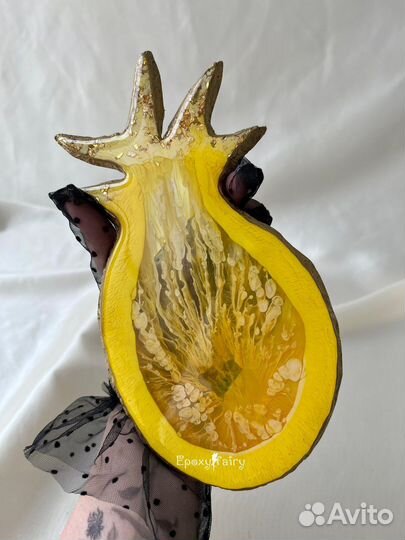 «Ананас» из эпоксидной смолы
