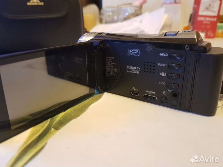 Видео-камера JVC GZ-EX310BE