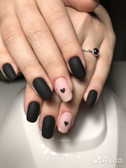 Наращивание ногтей, маникюр и педикюр