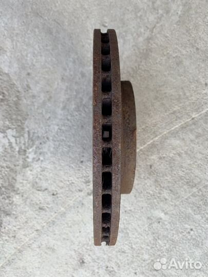 Диск тормозной передний Ford Fiesta Mk 5