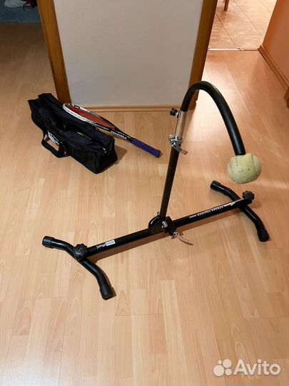 Тренажер для большого тенниса, ракетка