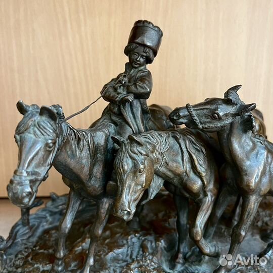 Скульптура бронза Лансере