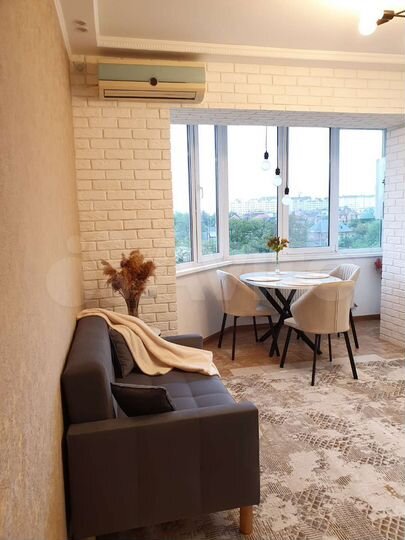 2-к. квартира, 70 м², 5/5 эт.