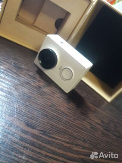 Экшен камера xiaomi yi 1080