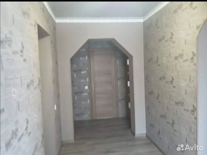 Поклейка обоев